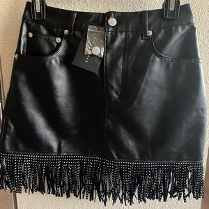 Signature 8 black studded fringe skirt Size S 🖤